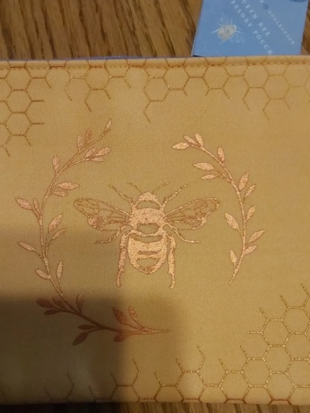 Pollinator collection queen bee accessory couch
